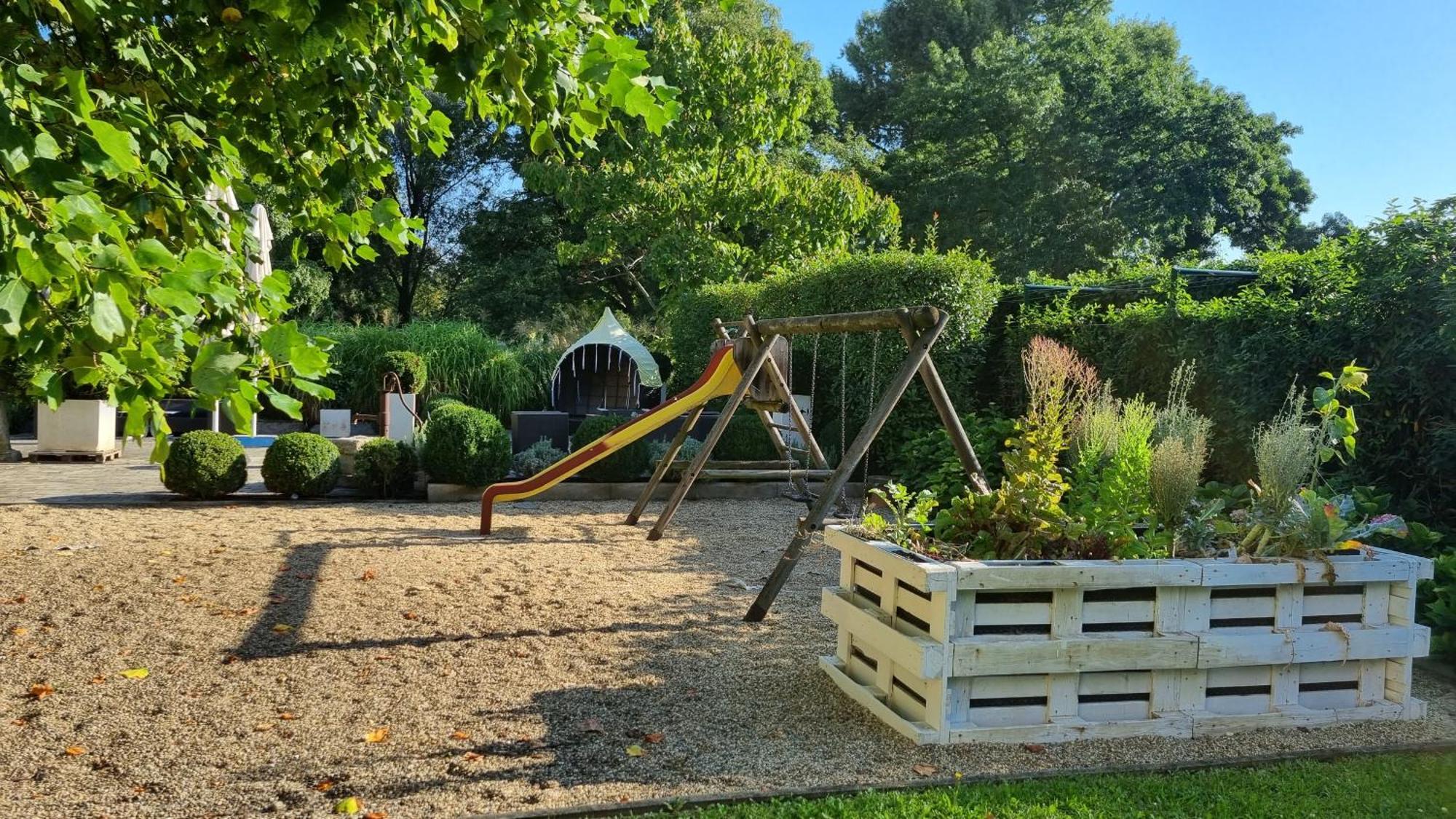 Birkenhof Gols - B & B - Wohlfuehl Hotel Mit Wochenend-Restaurant Eksteriør billede