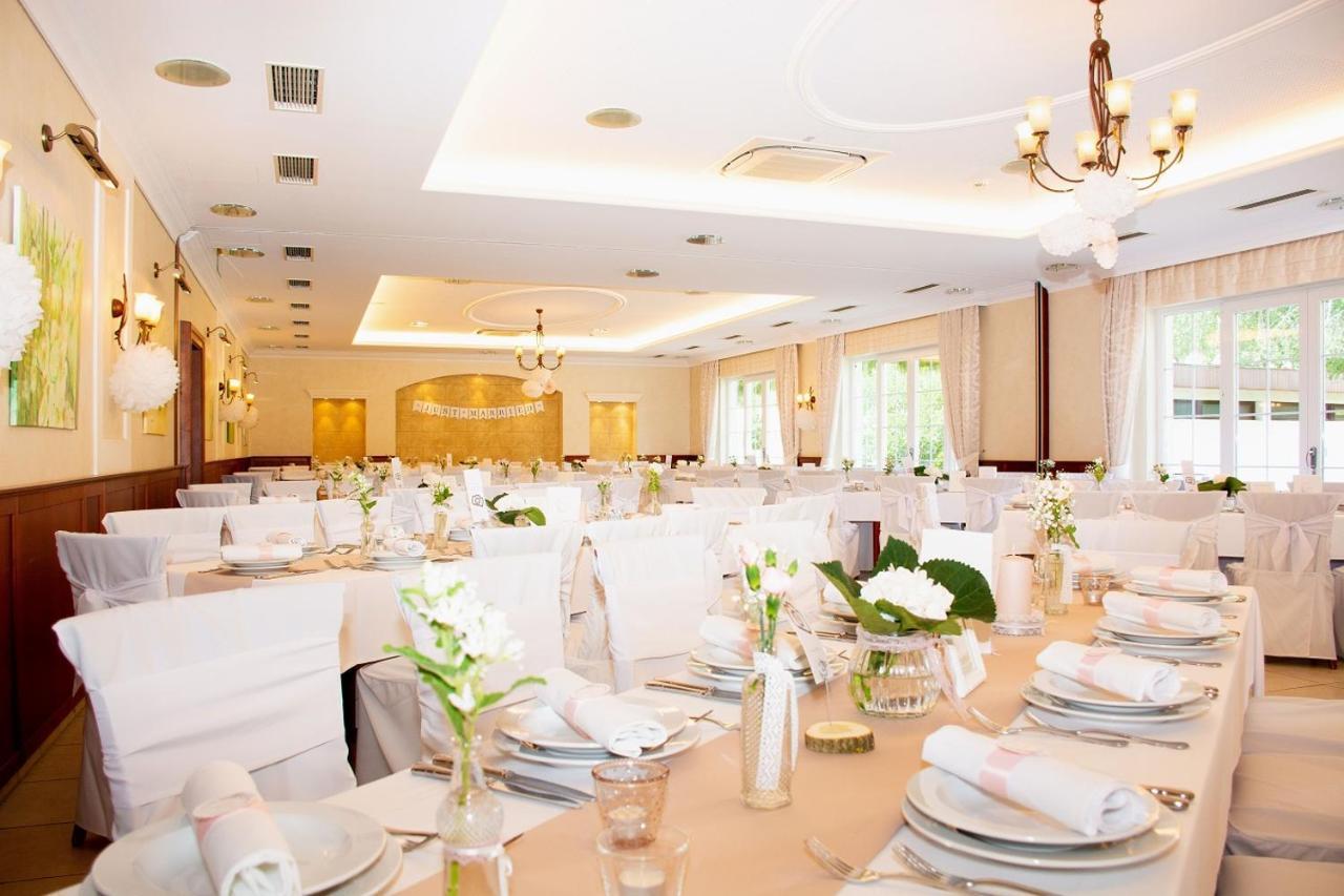 Birkenhof Gols - B & B - Wohlfuehl Hotel Mit Wochenend-Restaurant Eksteriør billede