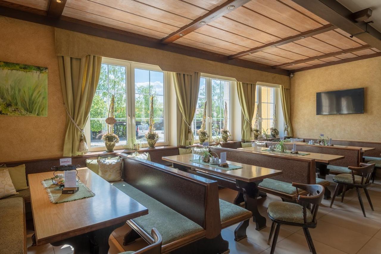 Birkenhof Gols - B & B - Wohlfuehl Hotel Mit Wochenend-Restaurant Eksteriør billede